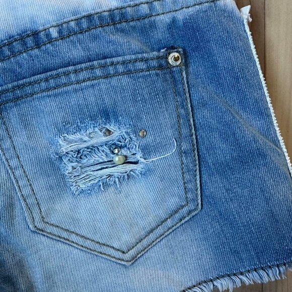 Y2K Two-Tone Low-Rise Denim Shorts – Lace-Up, Rhinestones & Pearls - Picture 4 of 8